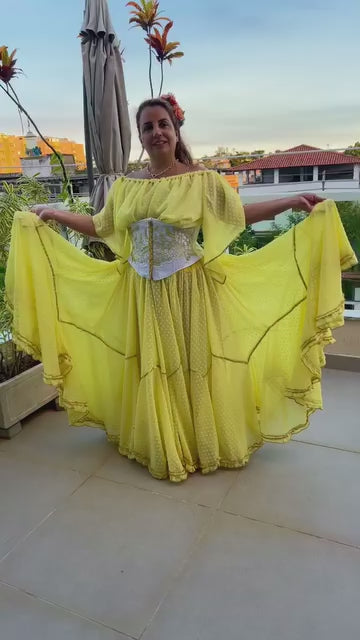 Vídeo do Conjunto C16 – Saia rodada amarela e branca