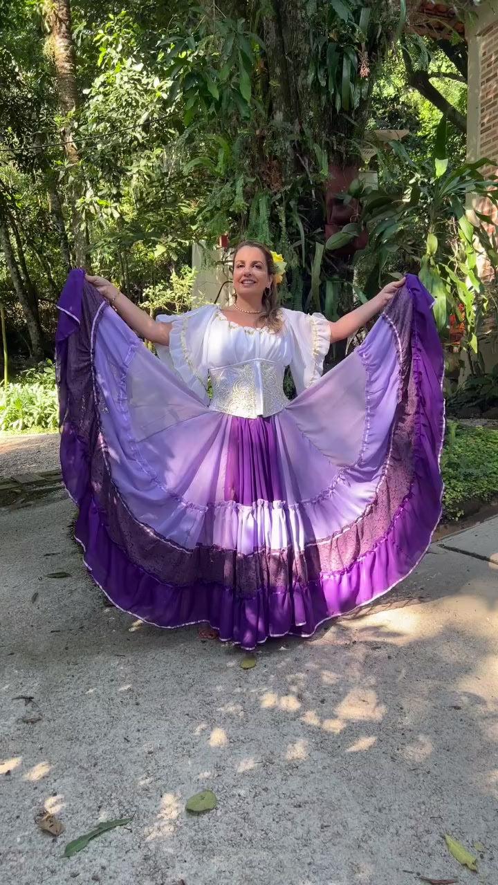 Conjunto C124 – Lilás, roxo e branco